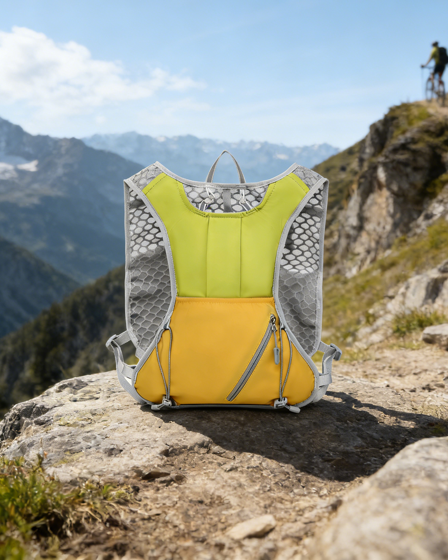 Outdoor Hiking Cycling Lightweight Vest Hydration Backpack