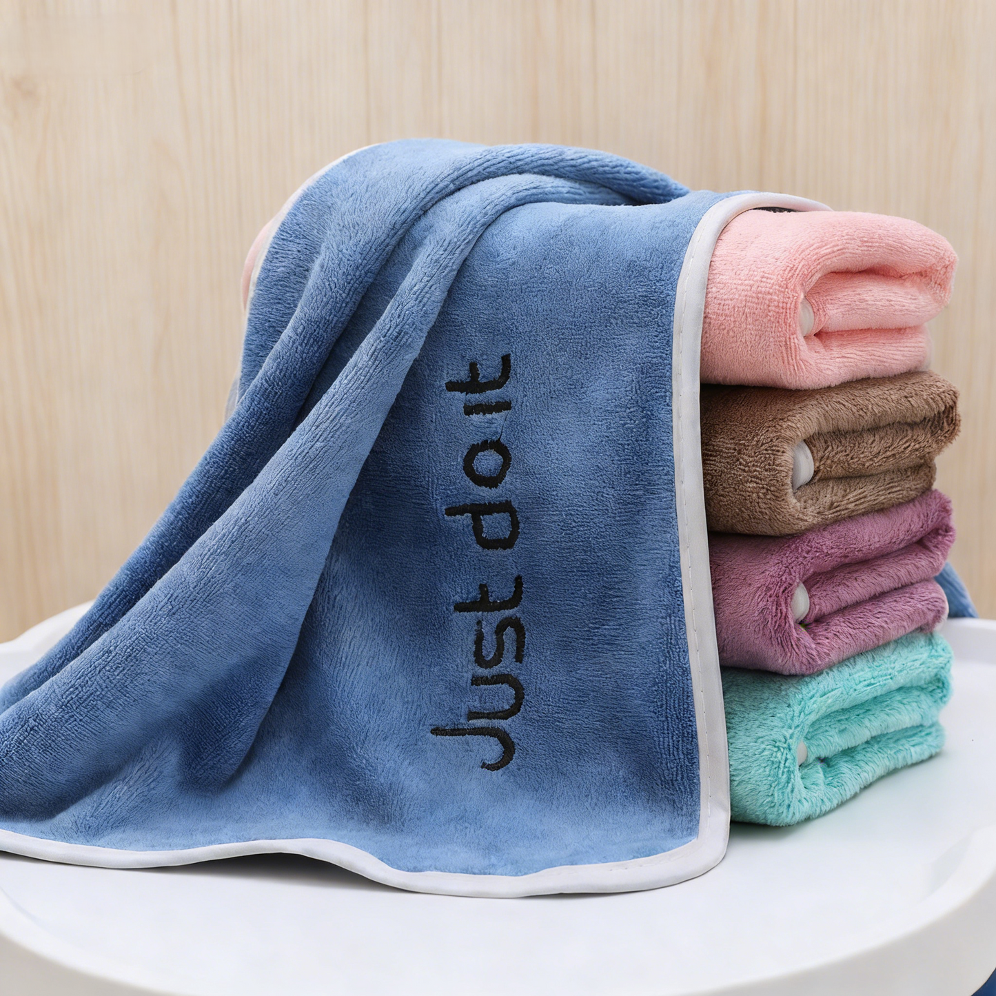Soft Absorbent Sports Microfiber Gym Towels for Workout