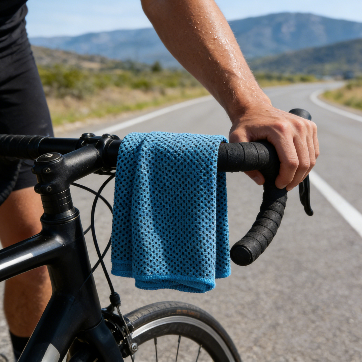 Quick Dry Cooling Towel for Hiking & Gym with Hiking bag