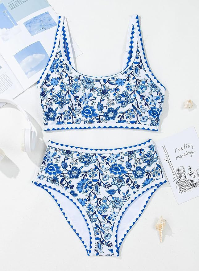 Vintage Beach Look Floral High-Waisted Surf Set