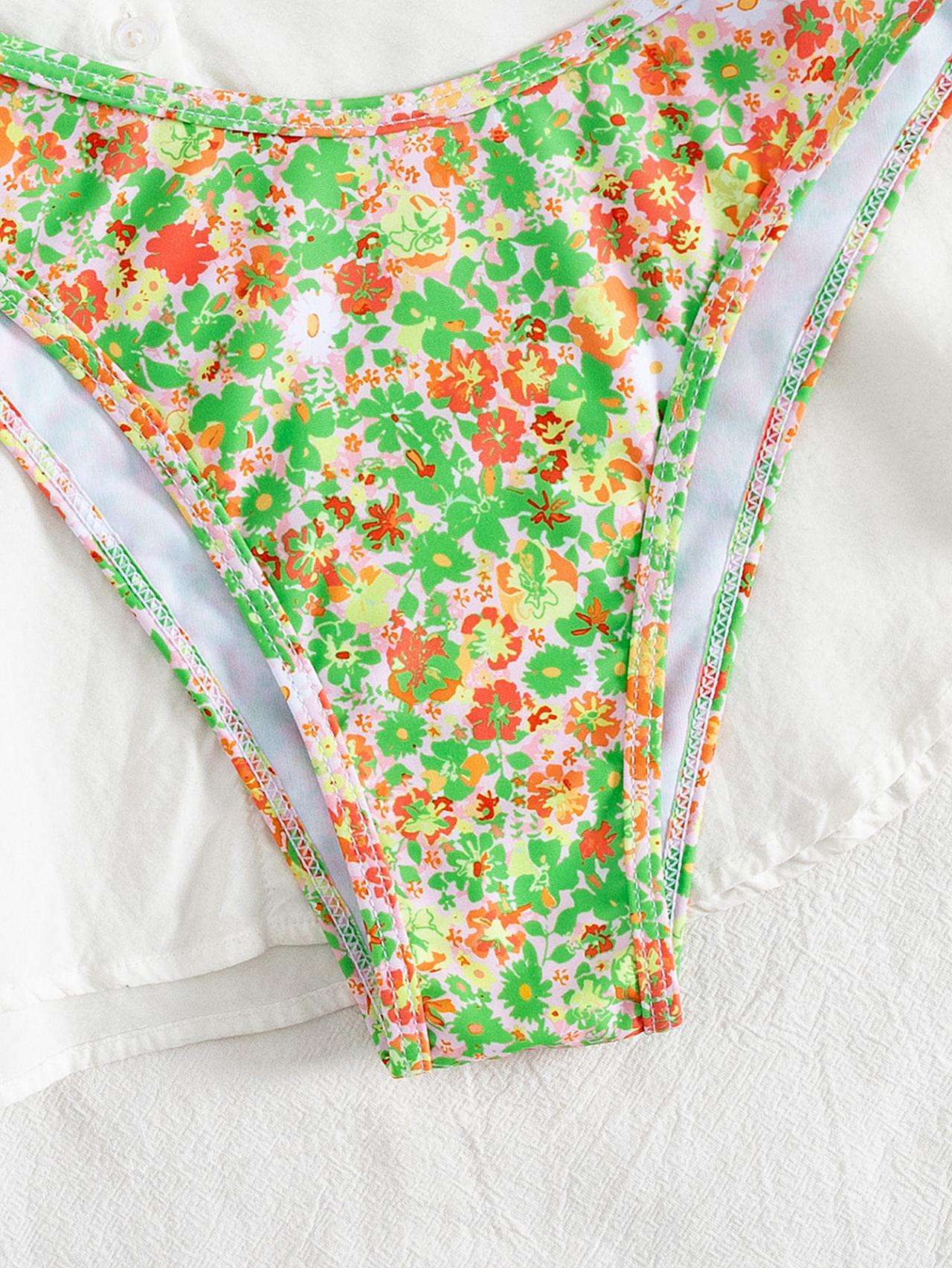 Hawaiian Hibiscus Floral Pattern Bandeau Bikini Top surf set