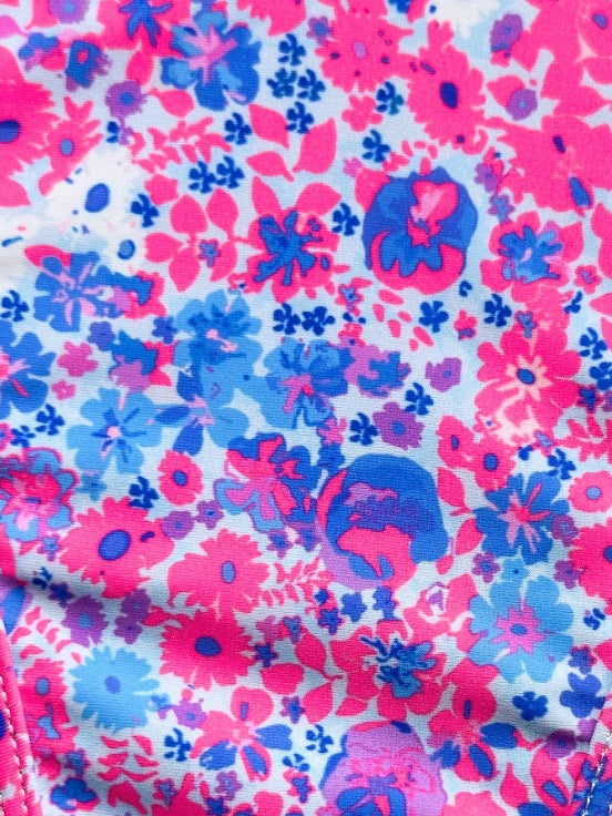 Breeze Hawaiian vacation Floral Pattern Bandeau Bikini Top surf set