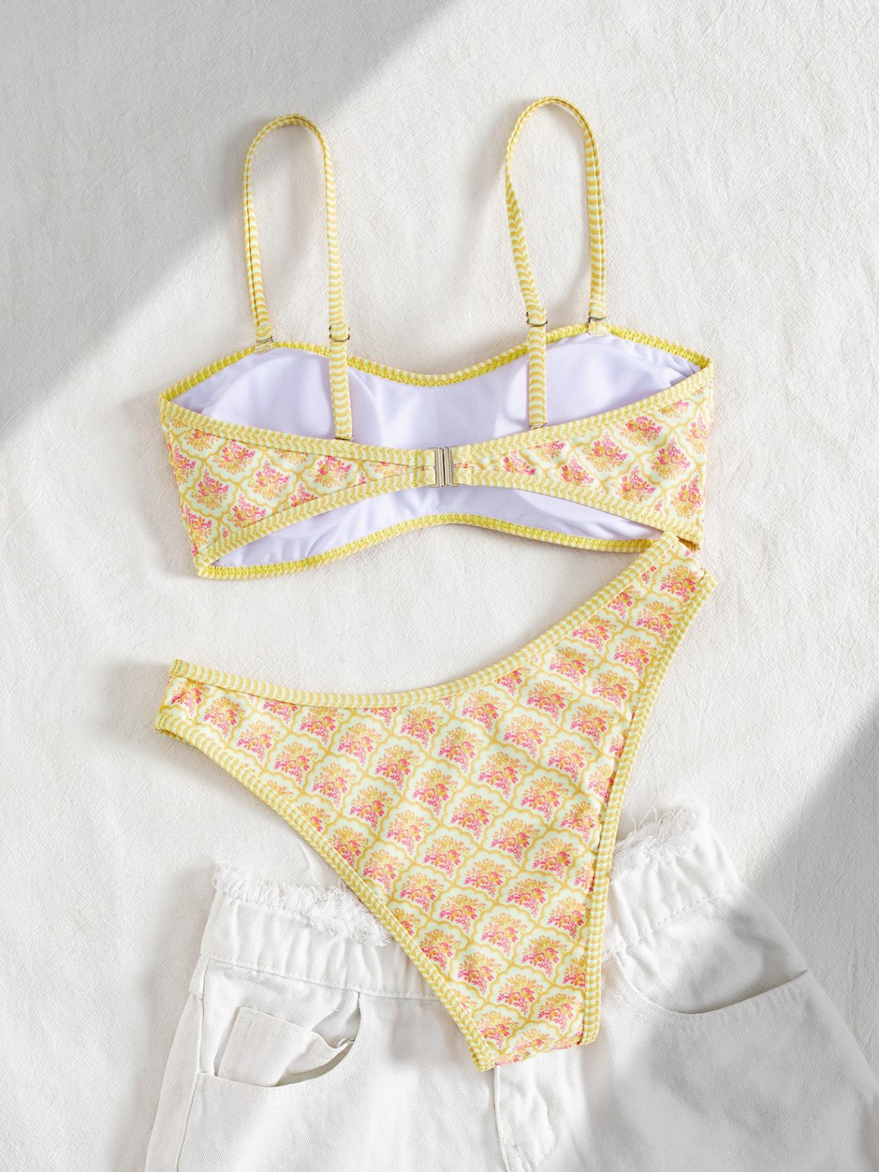 Breeze Hawaiian vacation Floral Pattern Bandeau Bikini Top surf set