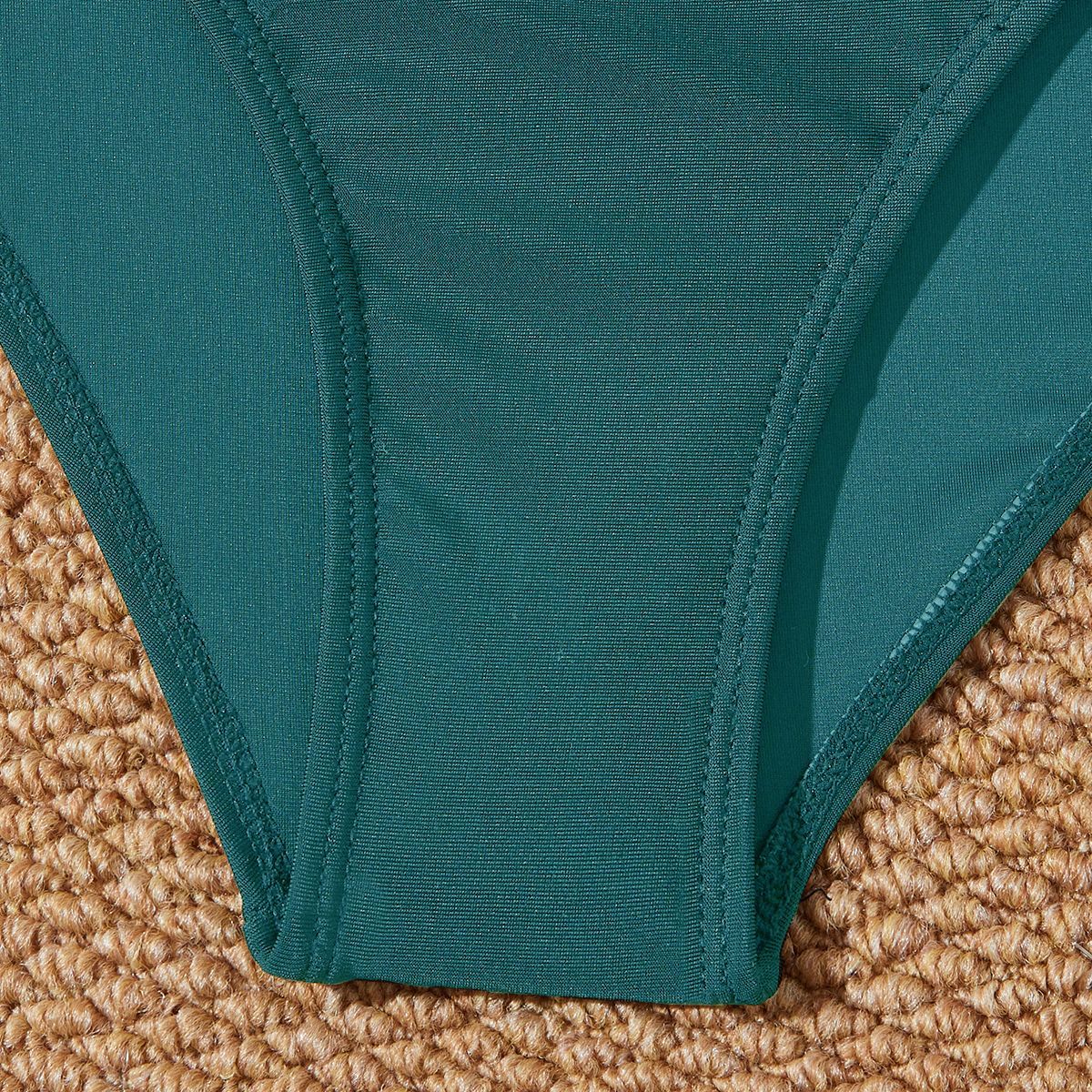 Basic solid Long-sleeve One-Piece Surf Suit Rashguard