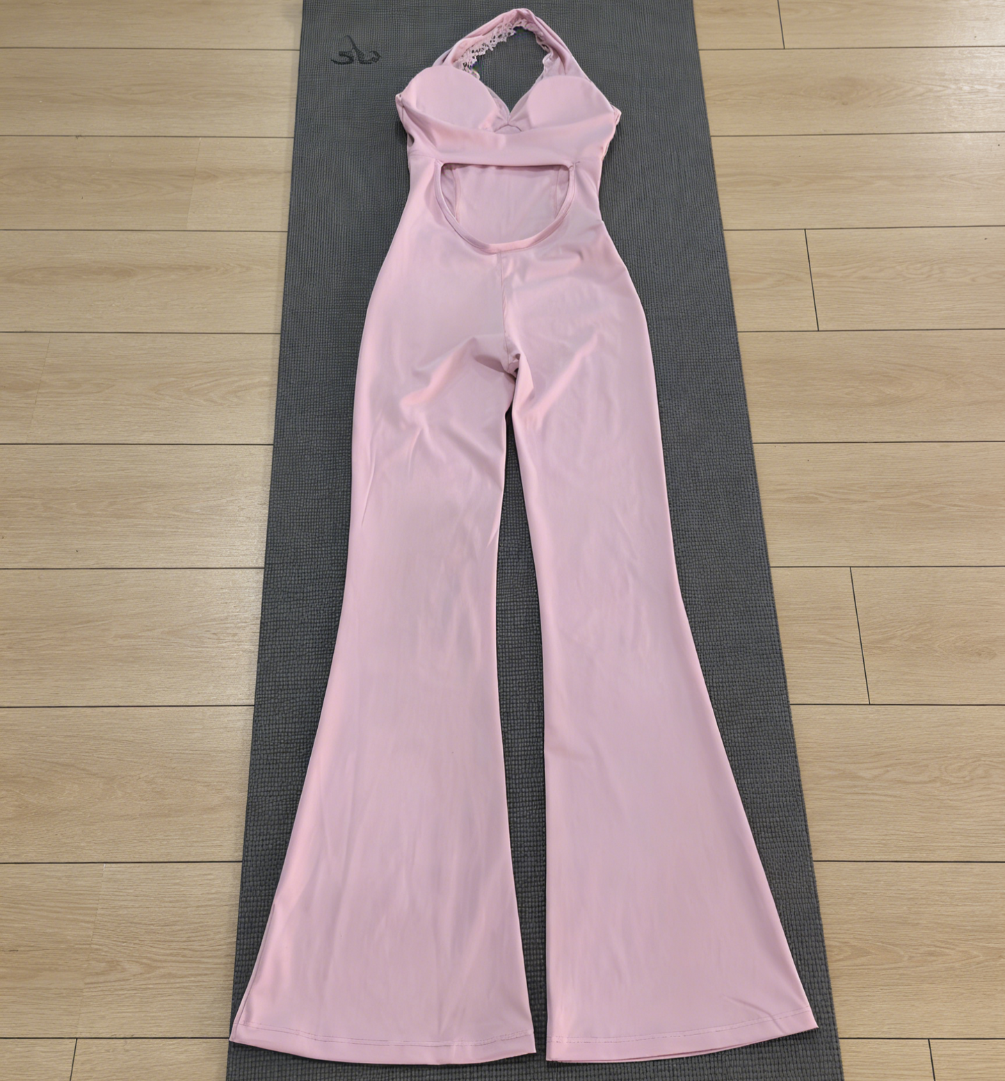 Lace Backless Halter Flare Yoga Jumpsuit With Built-in Bra