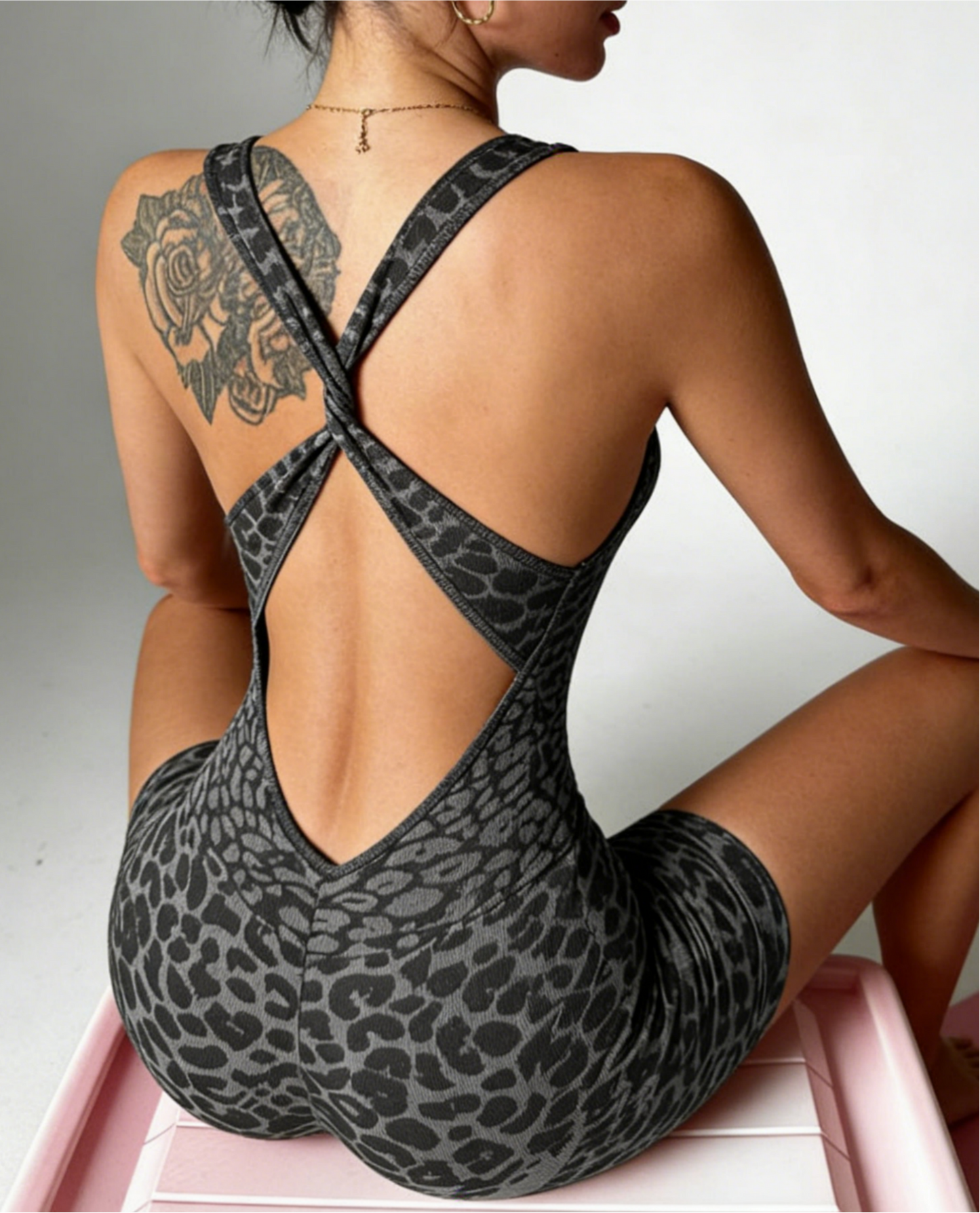 Seamless Leopard Print Yoga Rompers With Built-in Bra